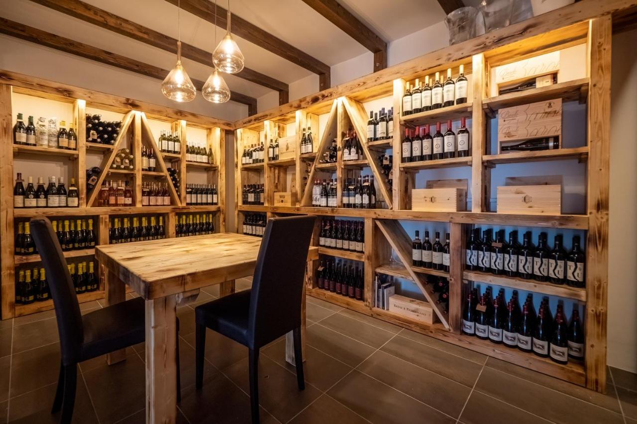Casa Corsetti - Locanda E Ristorante Magione Esterno foto